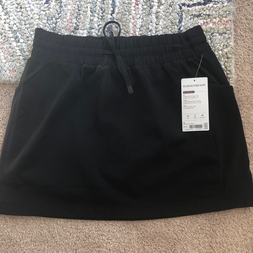 Athleta Excursion Hybrid Skort